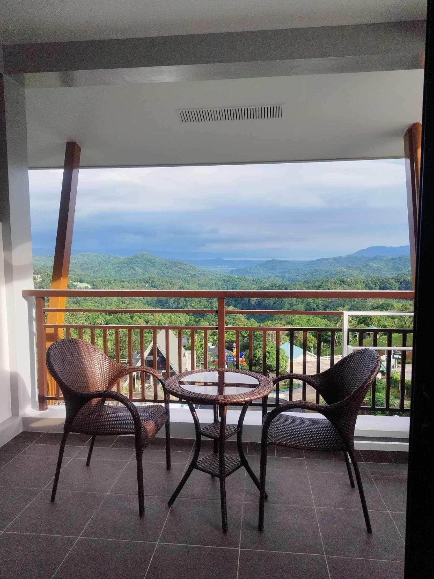 SkyMount Resort