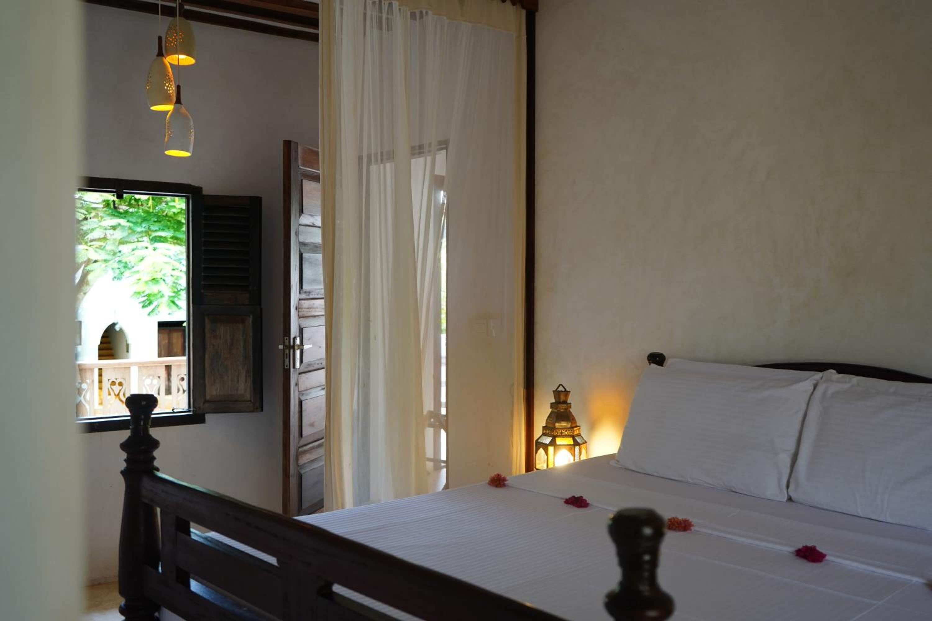 Kijani Hotel