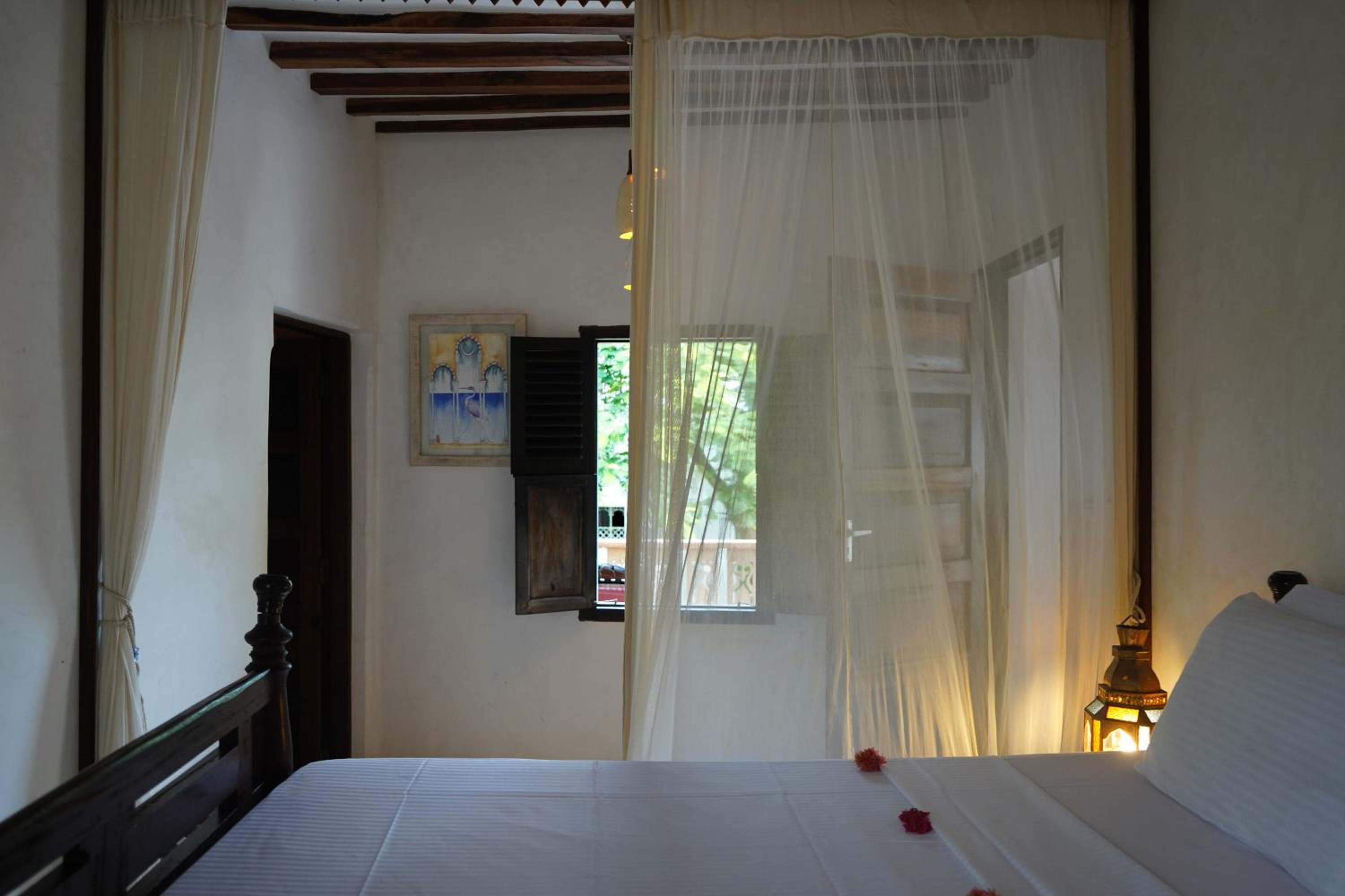 Kijani Hotel