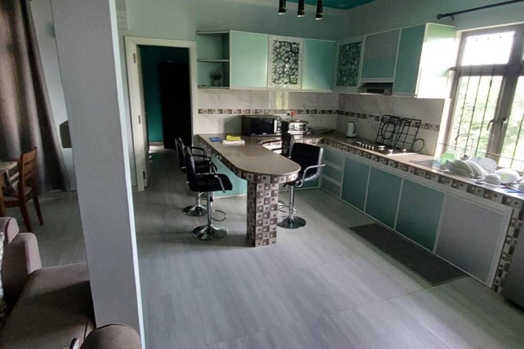 Modern & Luxurious apartment view 5