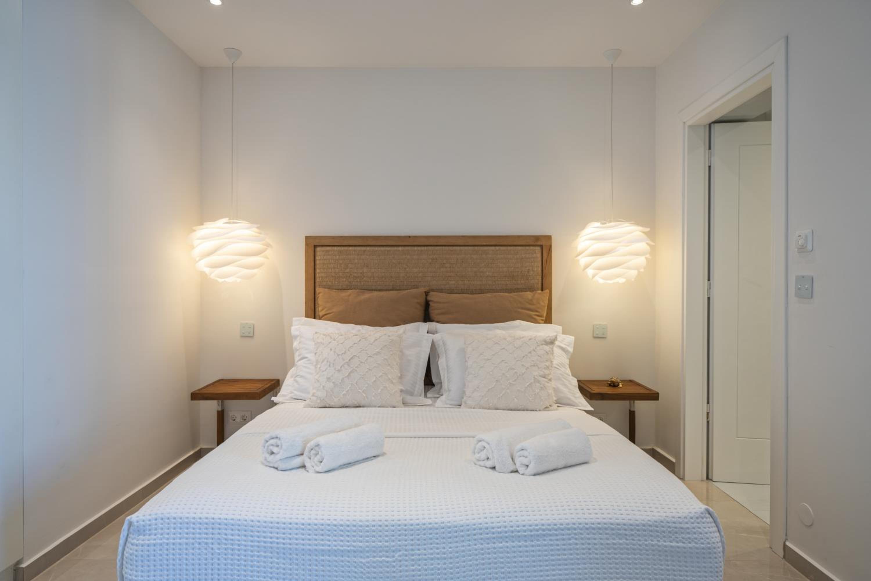 AmphiMatrion Luxury Residence