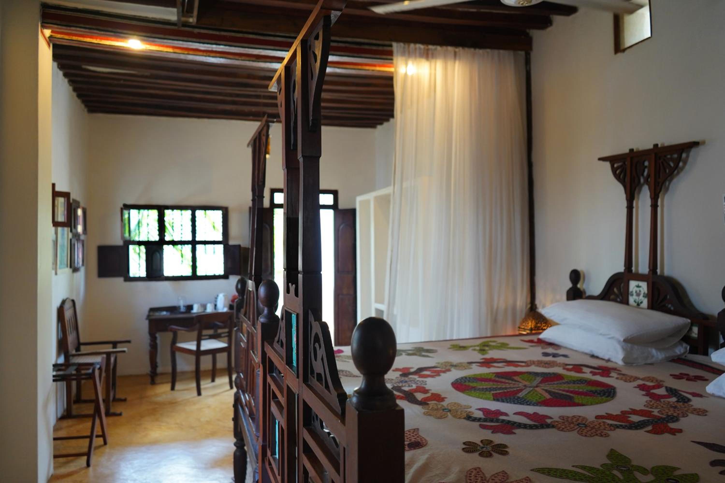 Kijani Hotel