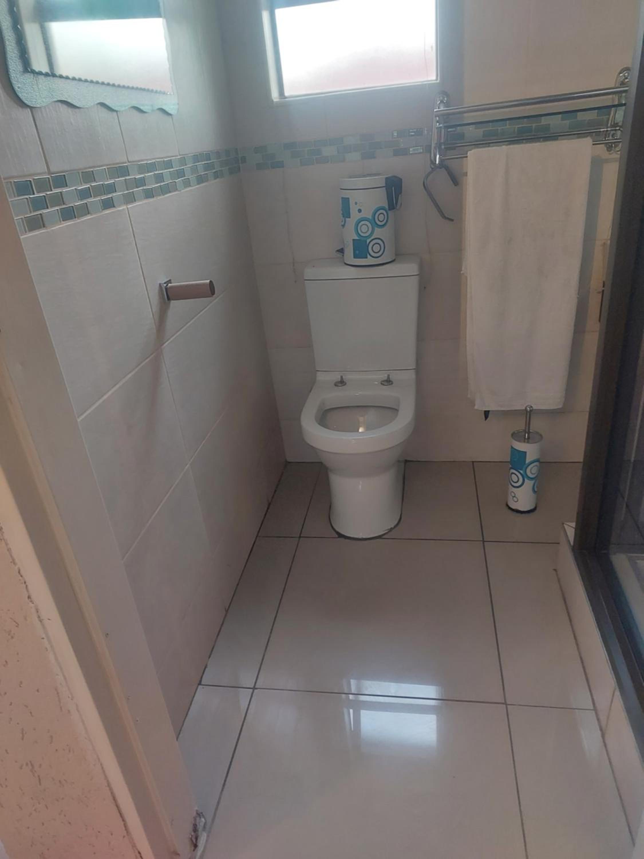 Ebuhleni Guest House
