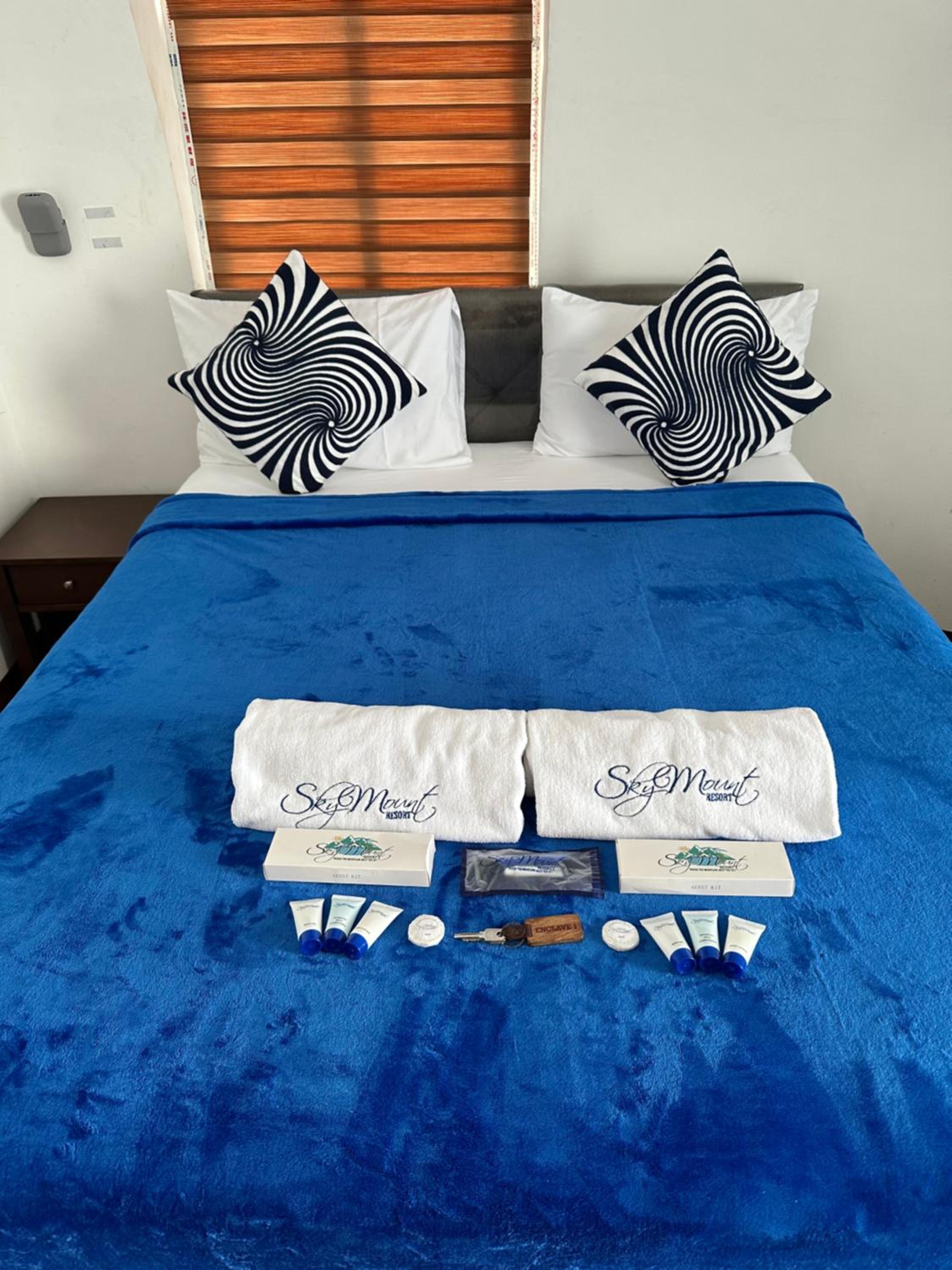 SkyMount Resort