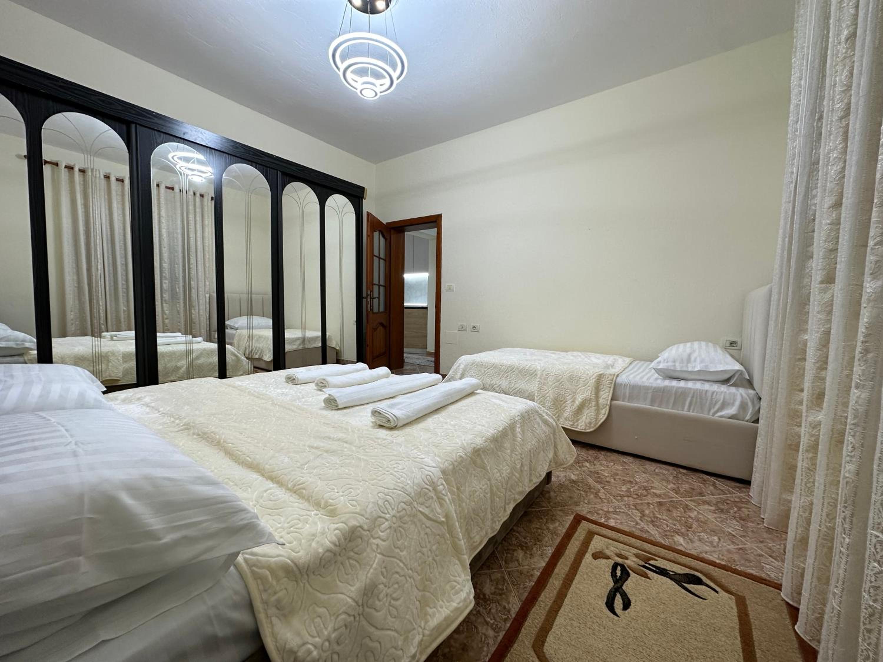 Mandi Apartament