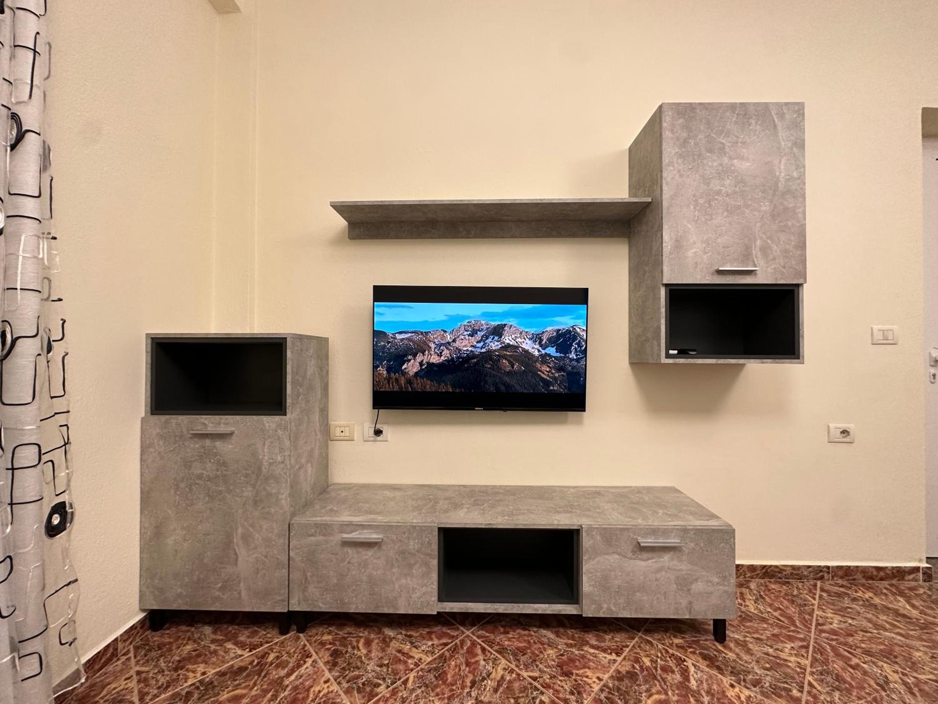 Mandi Apartament