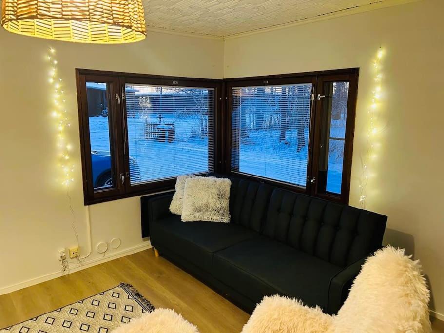 Traditional Nordic House with Sauna & Private Grillhut