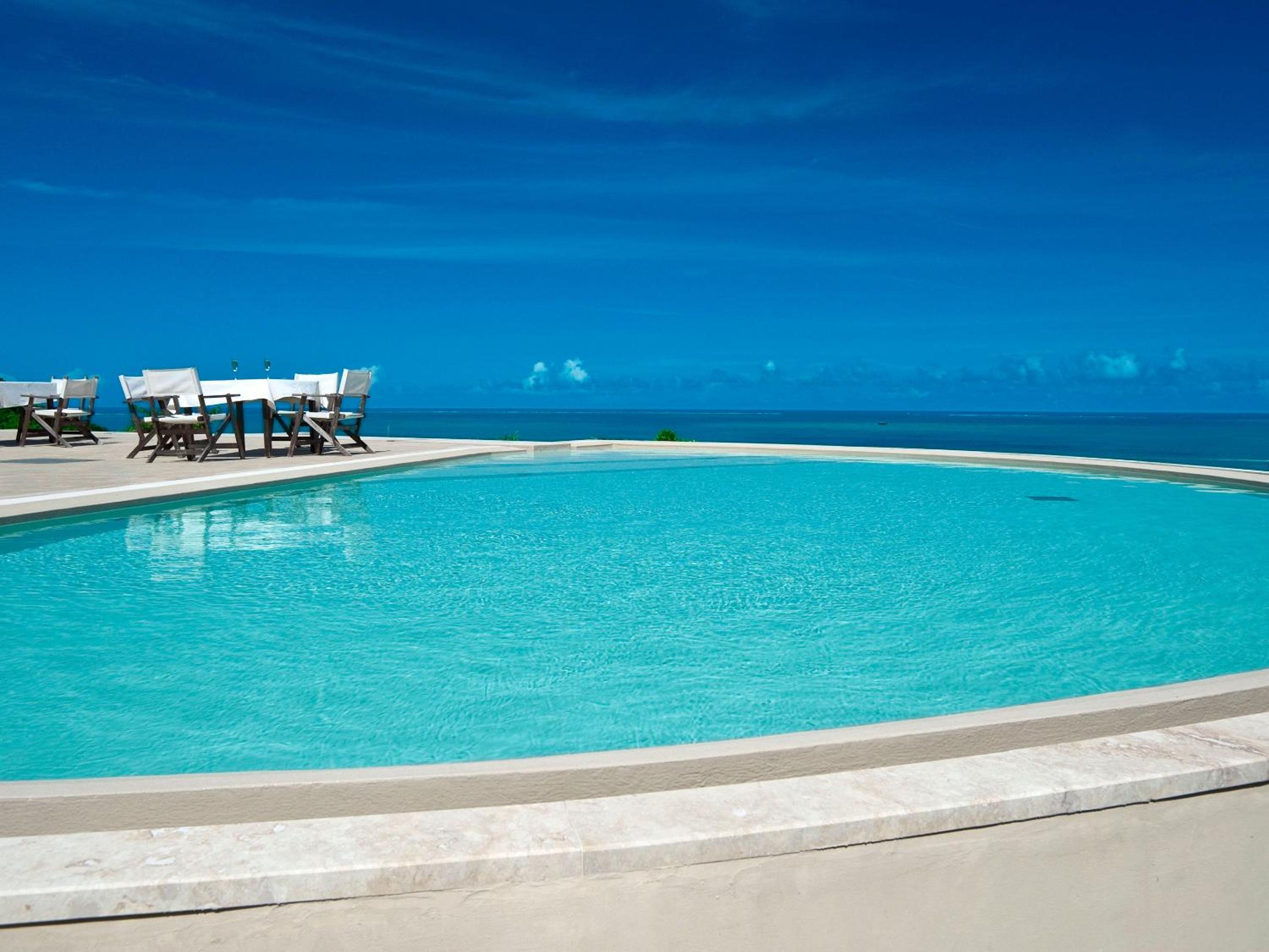 Hotel Hamahigashima Resort