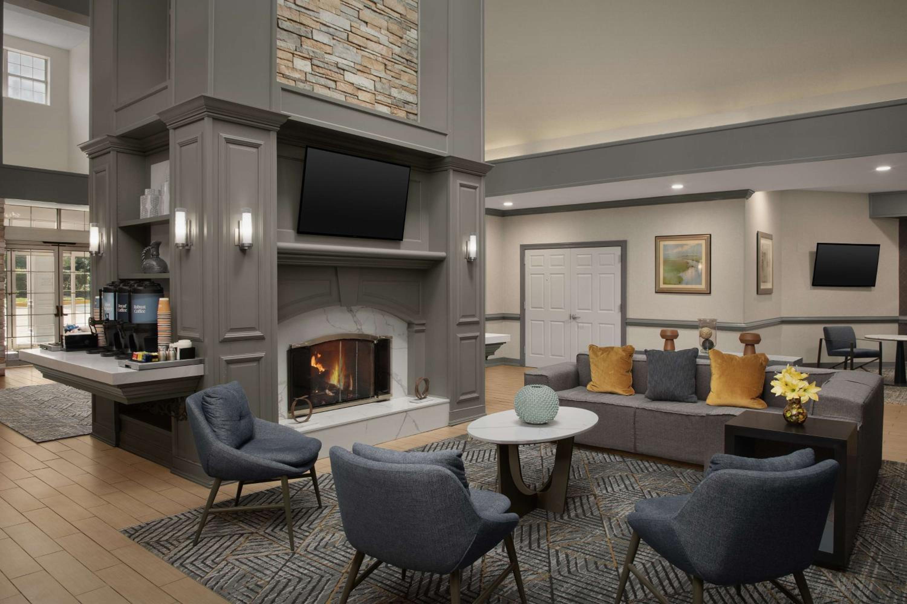 Homewood Suites by Hilton Alexandria - Property Image 26