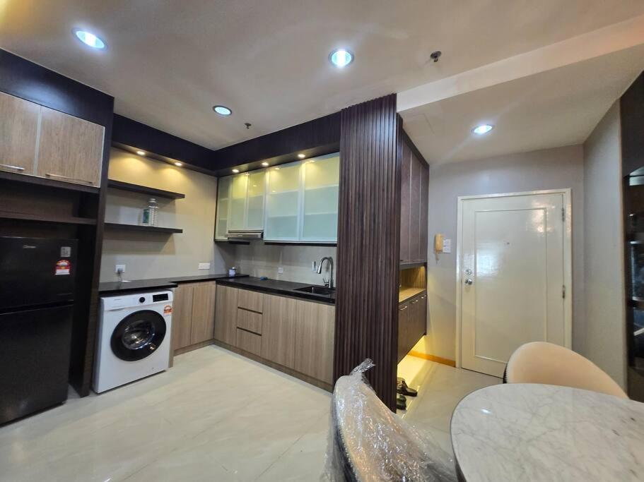 YSP Your SuPer, KLCC 2 bathrooms Apartment
