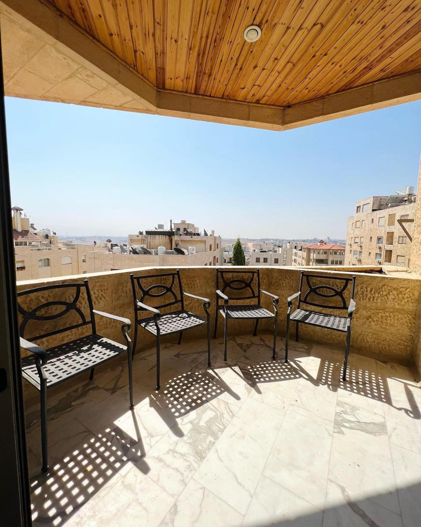 Furnished Apartment for Rent in Abdoun 200sqm view 3