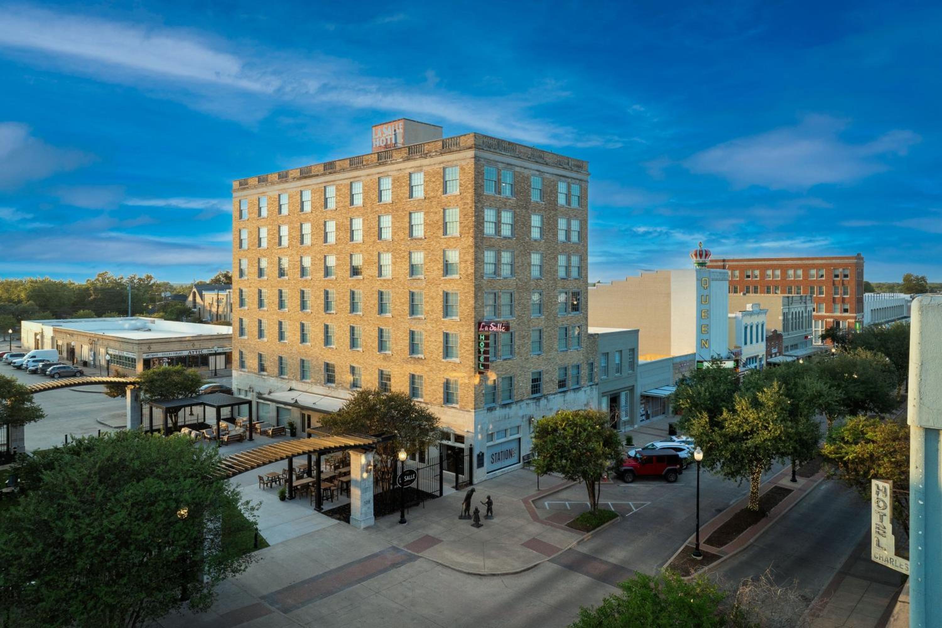 The LaSalle Hotel, Bryan College Station, a Tribute Portfolio Hotel view 4