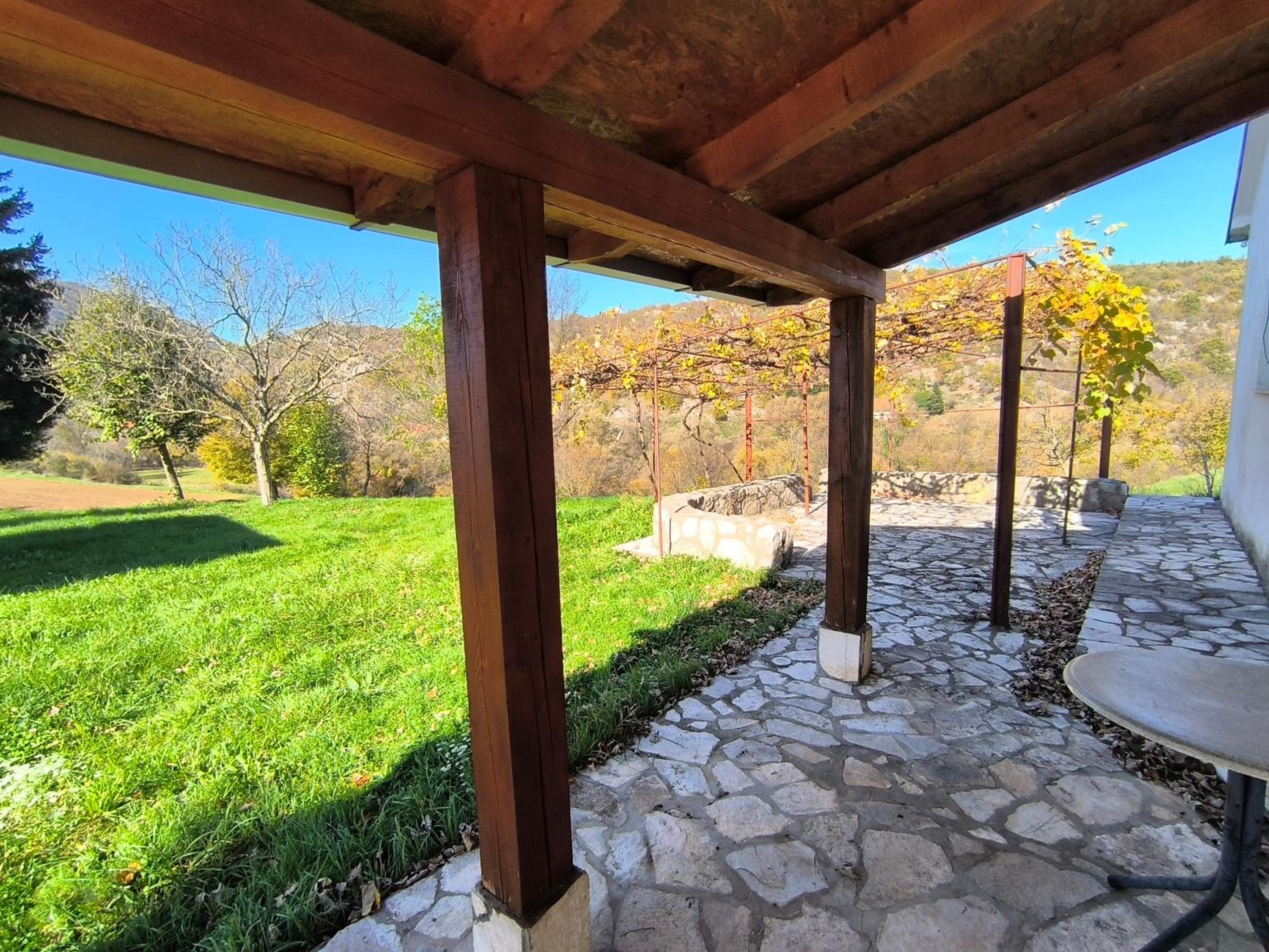 Vir house view 4
