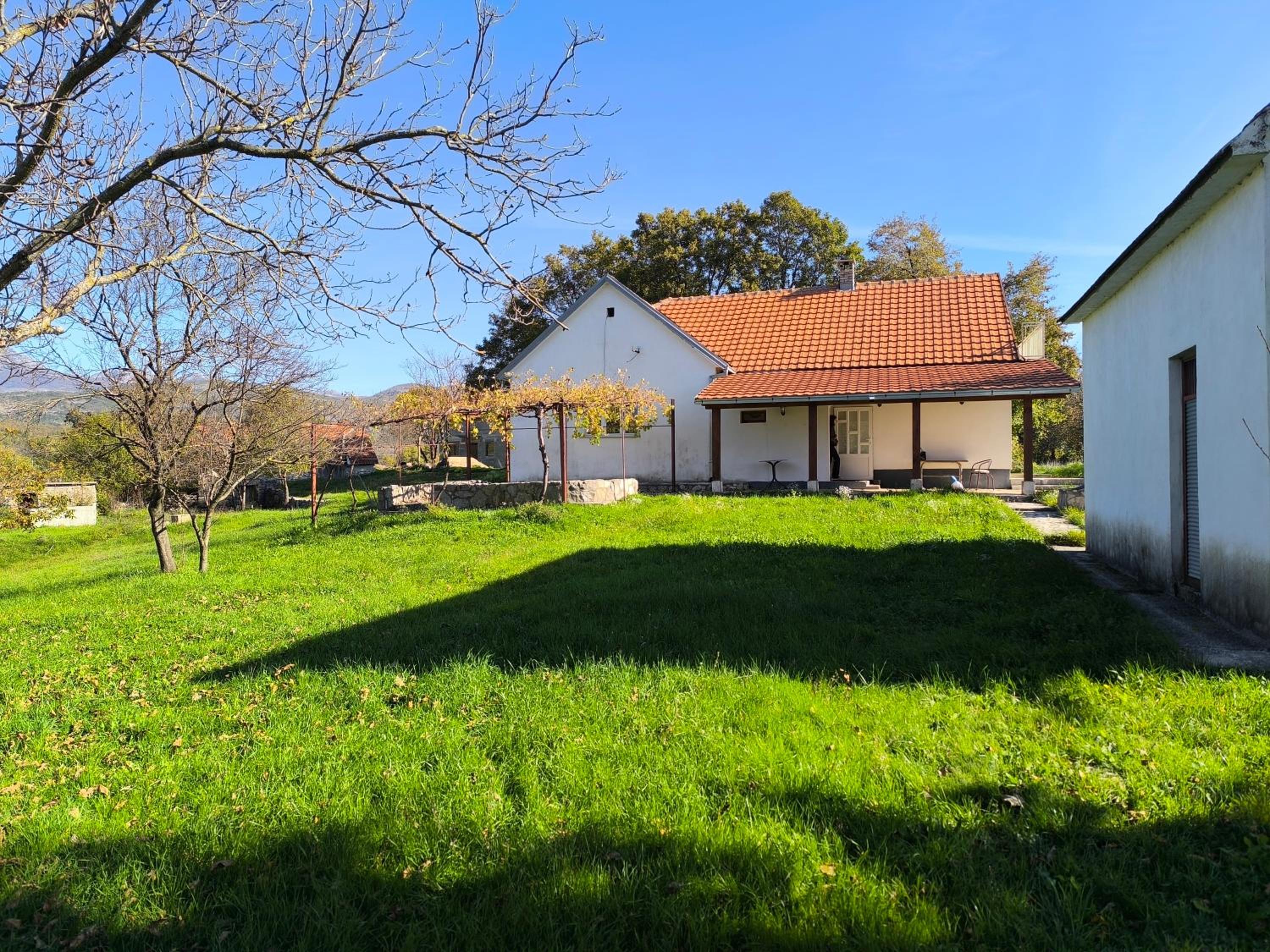 Vir house view 5