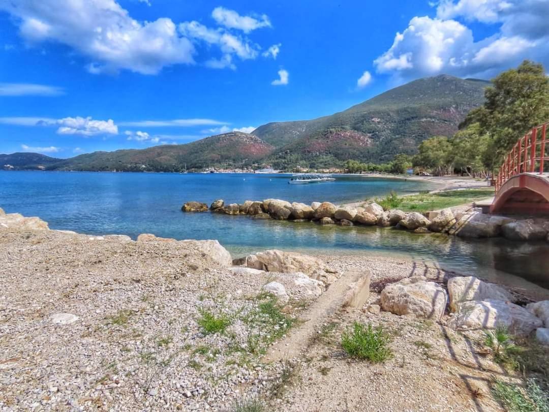 Camping Karavomilos