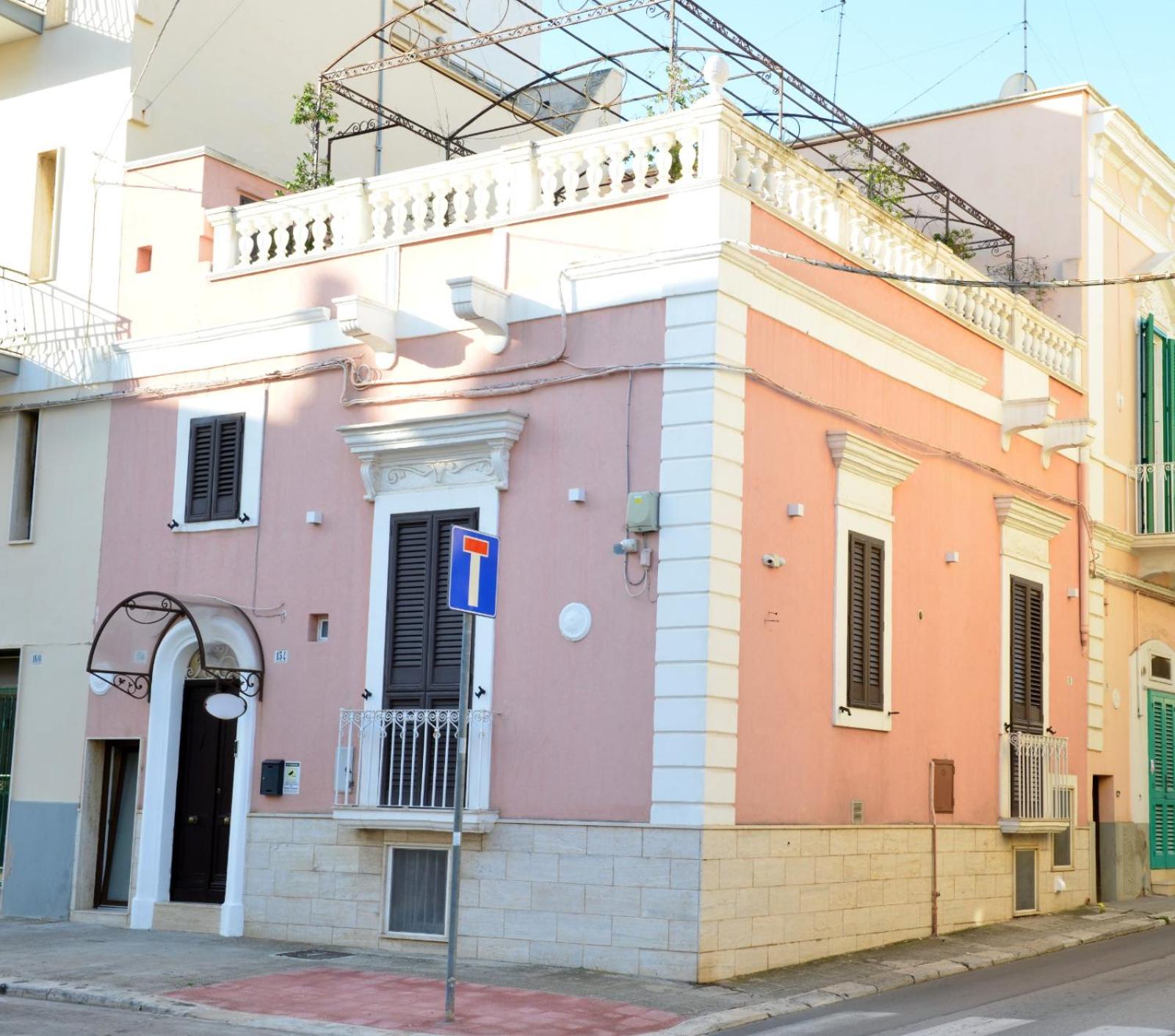 Al Rosa Antico view 2