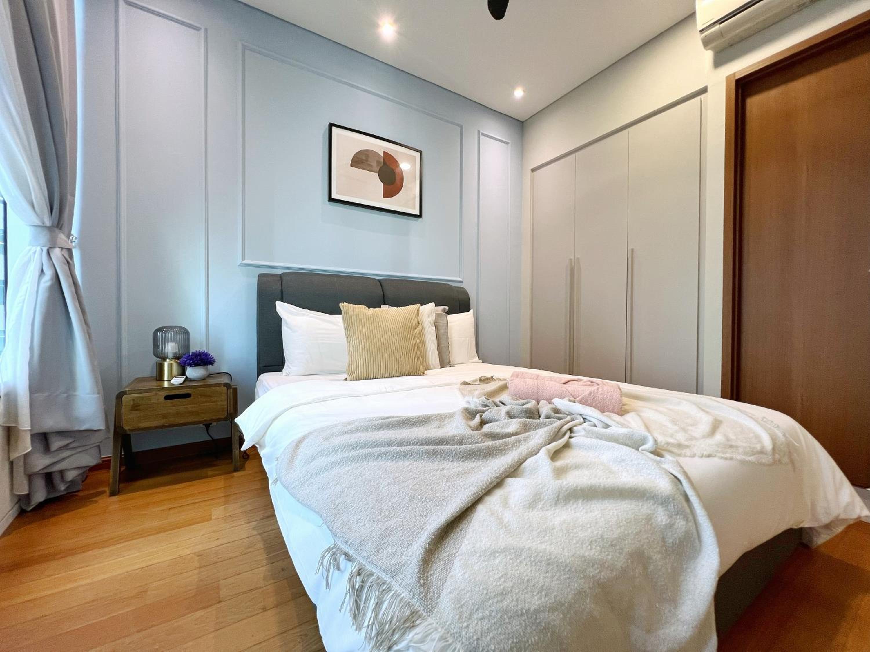 Sky Suites Calm 2BR Suite at KLCC