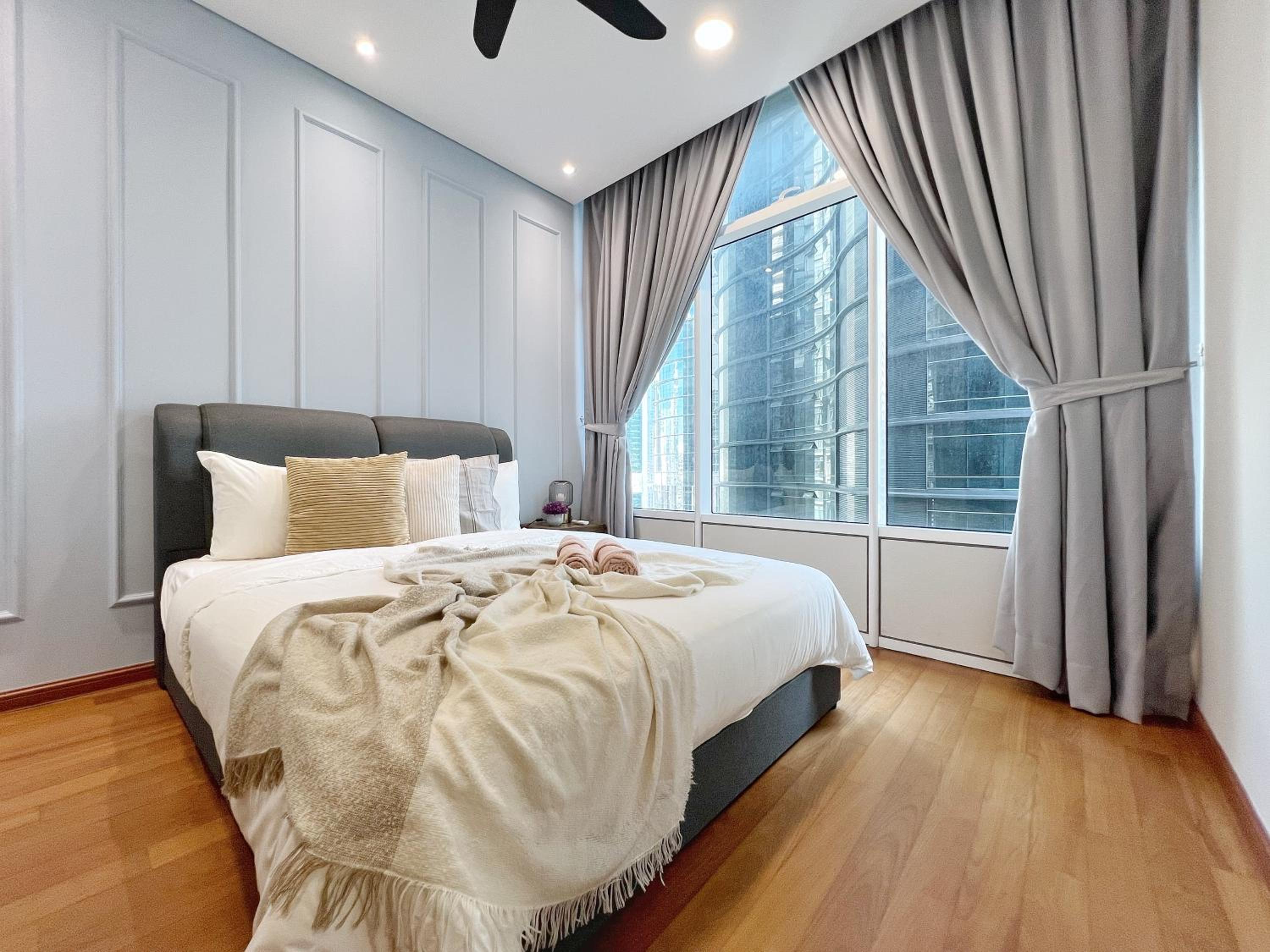 Sky Suites Calm 2BR Suite at KLCC