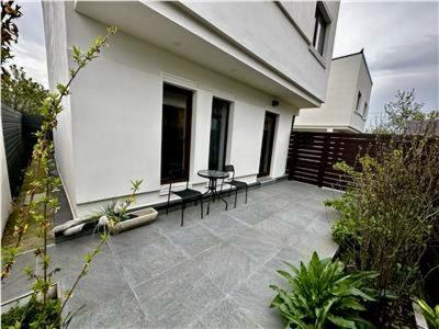 Complex Casa Buna Vestire view 4