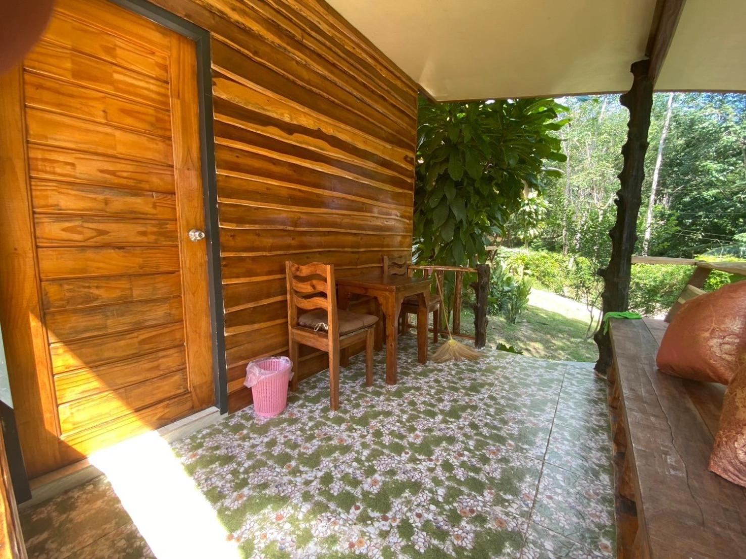 Baan Panseng Bungalow view 4
