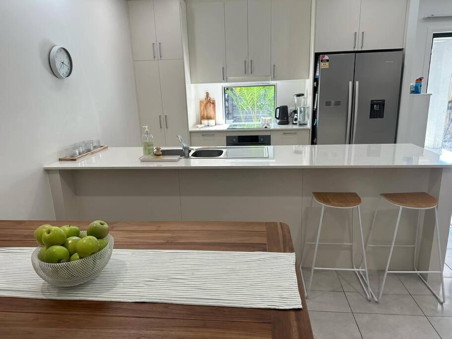 Modern Home close to CBD