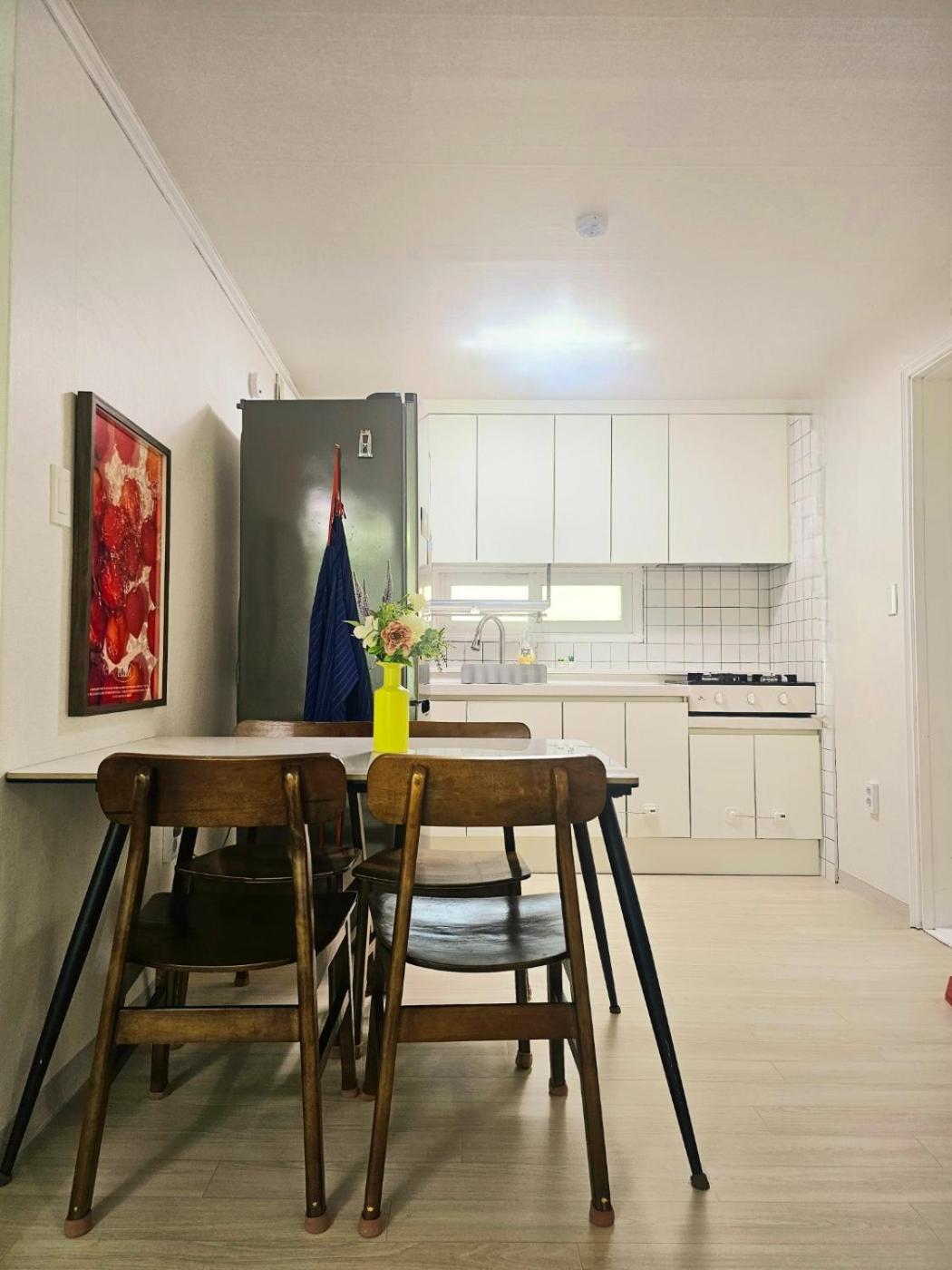 3bedroom house 5min walk from Gunja St view 5