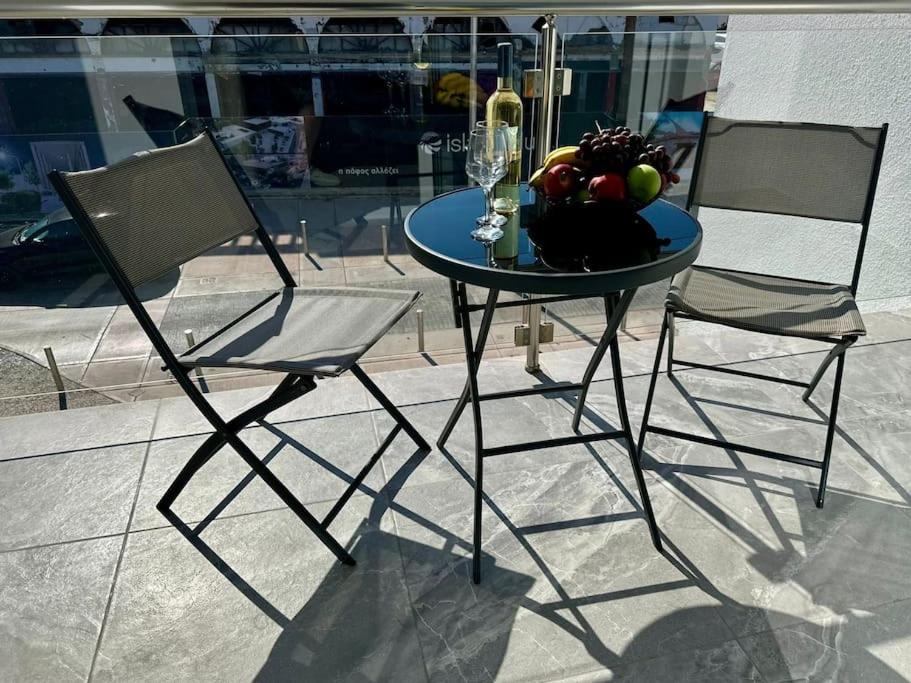 Savvas Apartment