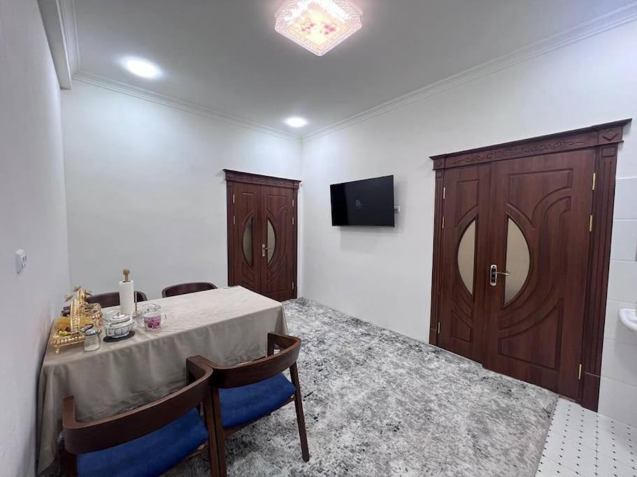 Full House Apartment Khiva in heart of old town view 5