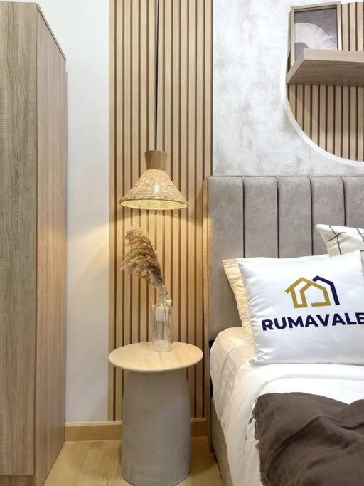Boutique Style 2BR Agile Bukit Bintang by RumaBnB