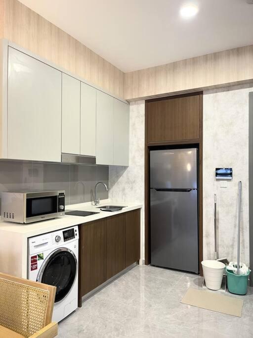 Boutique Style 2BR Agile Bukit Bintang by RumaBnB