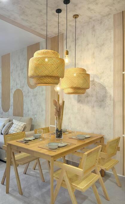 Boutique Style 2BR Agile Bukit Bintang by RumaBnB