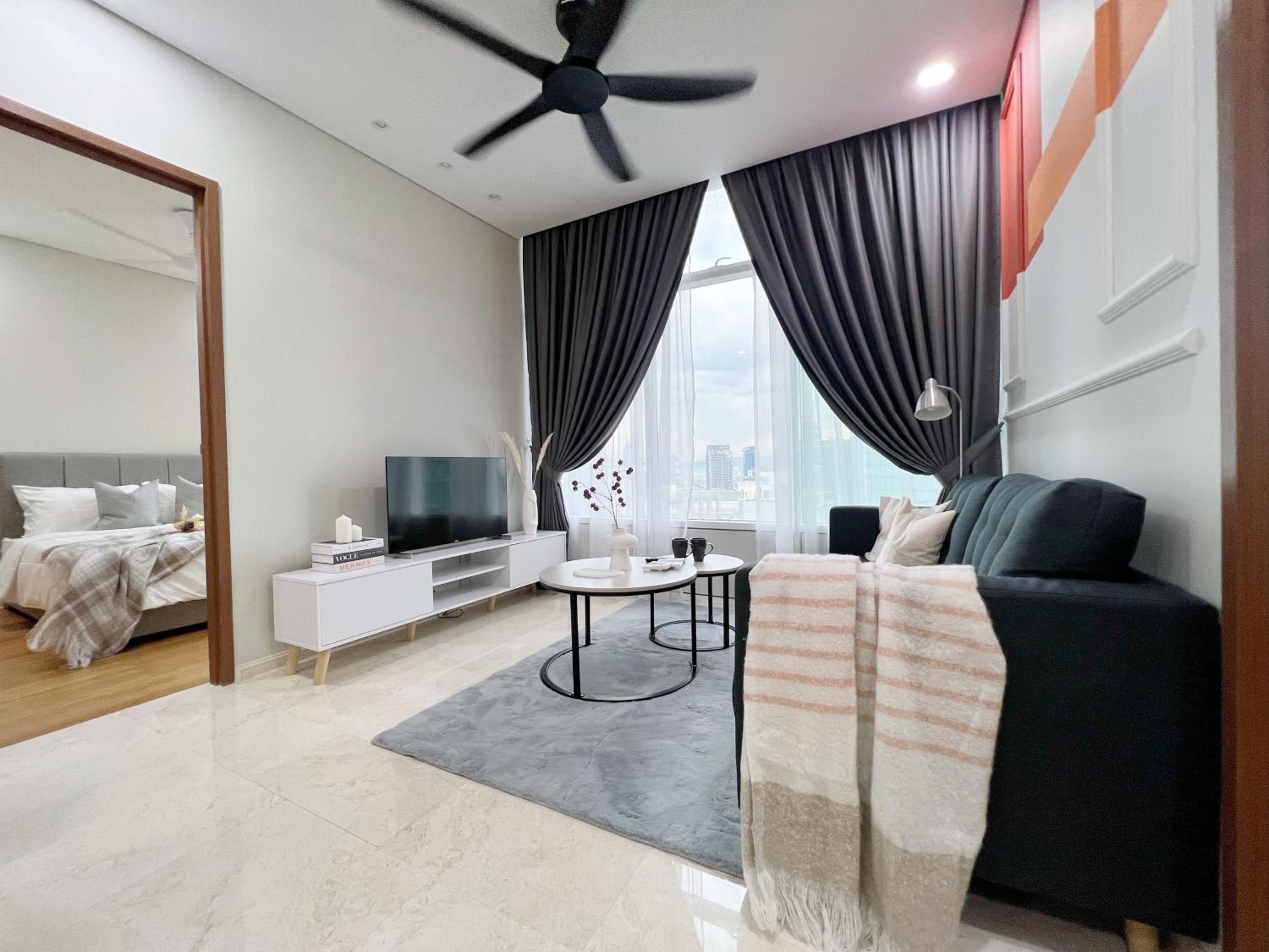 Sky Suites Central 2BR Suite KLCC View