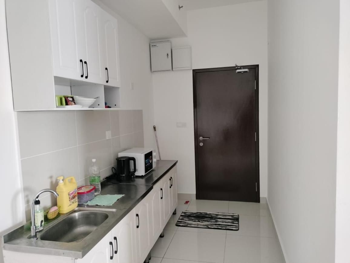 E-Zara Homestay photo 1
