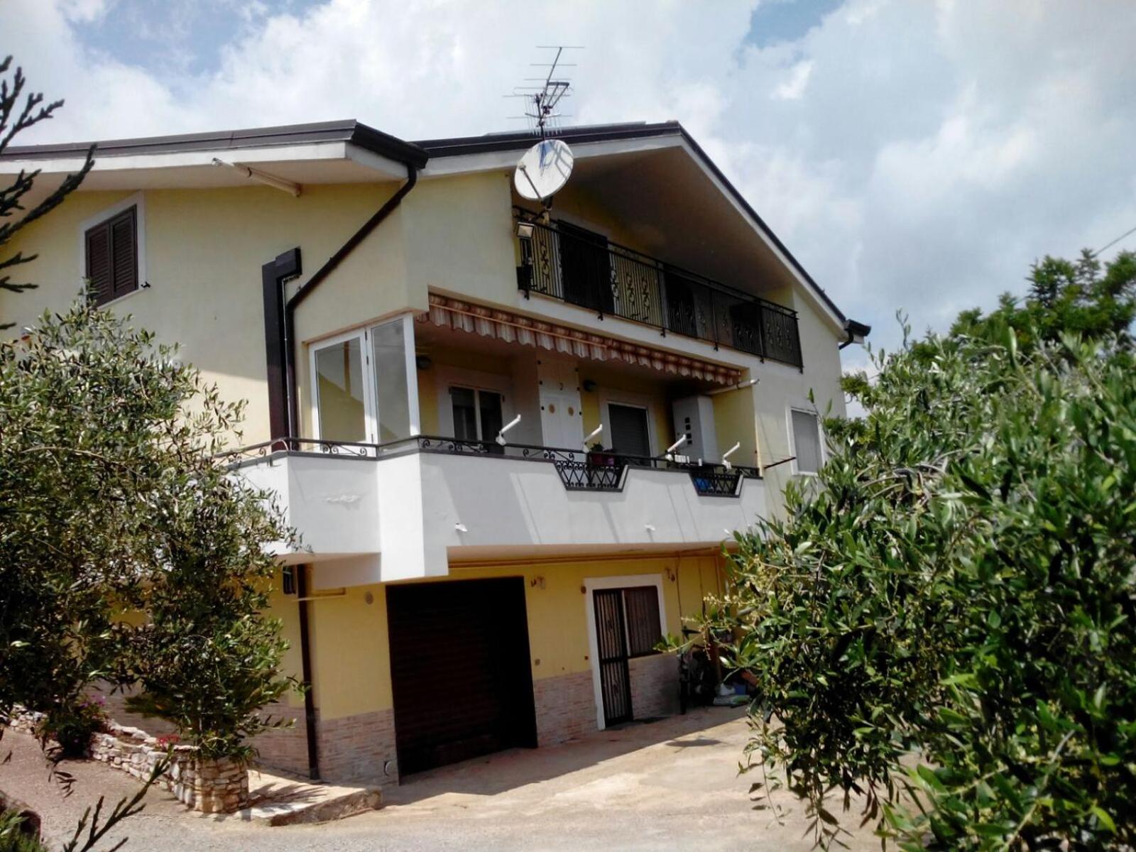 Casa Vacanze Sole & Luna view 2