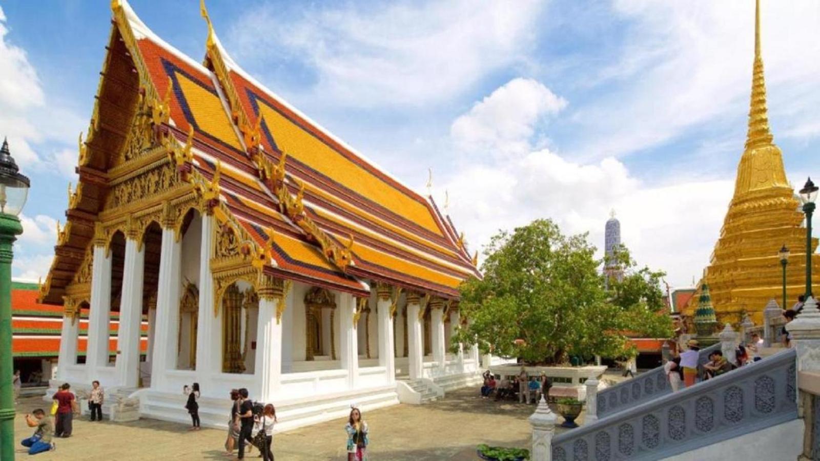 xx GO INN The Grand Palace โกอินน์ MRT สามยอด