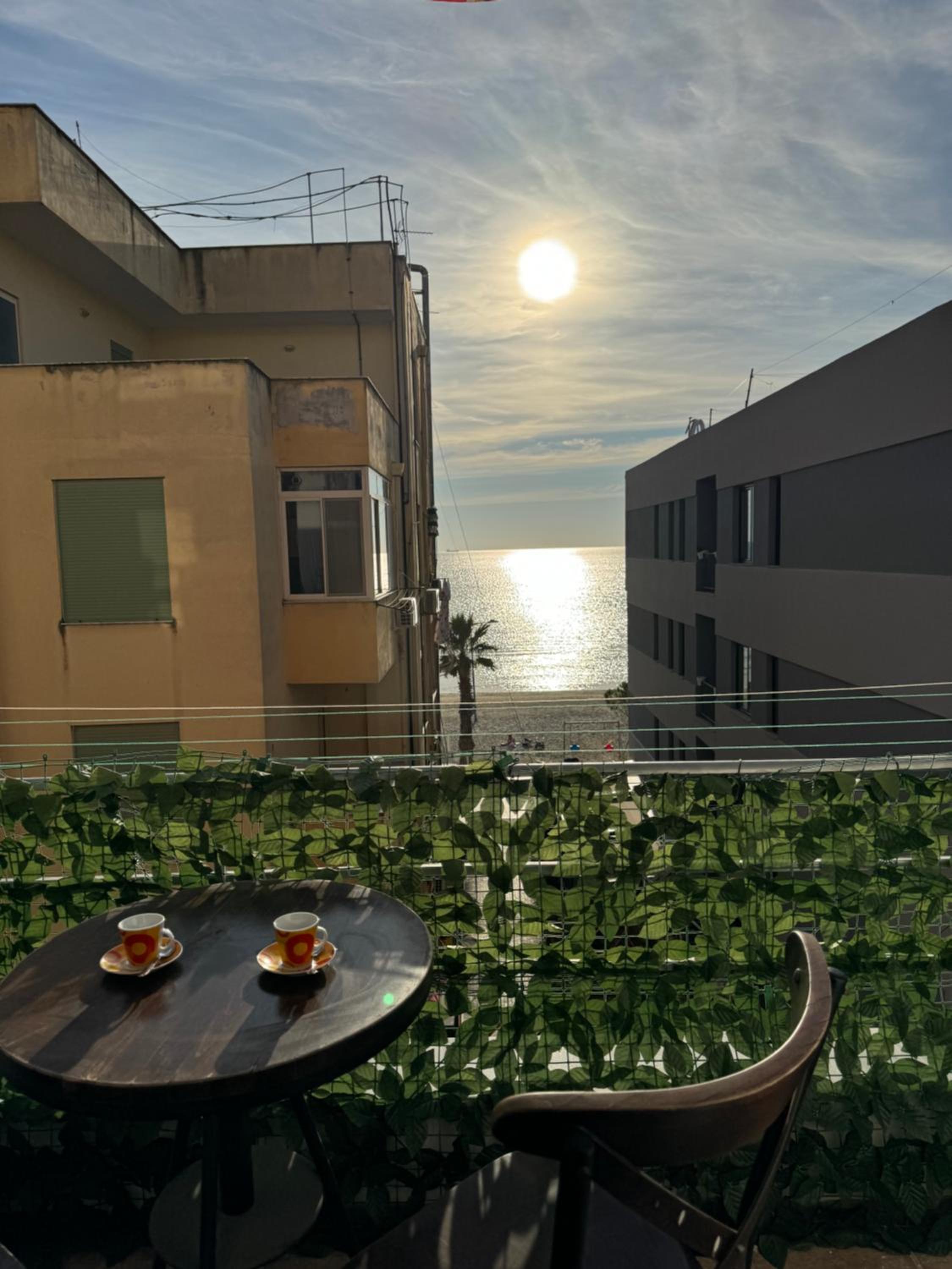 SeaInTheMiddle Apartment