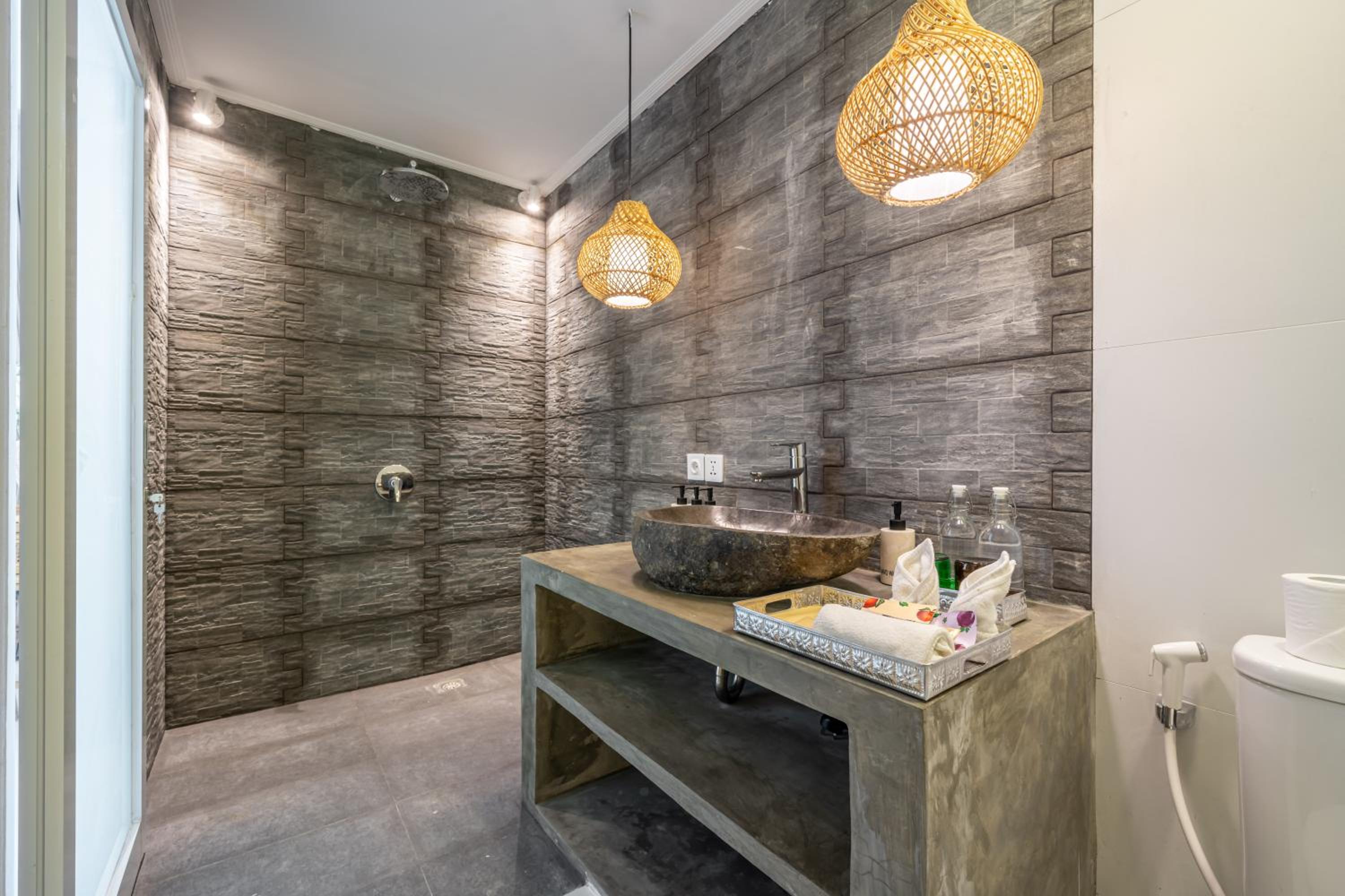 The Hepburn Seminyak ADULTS ONLY Chic Boutique Room with Pool 900m Walk to Beach