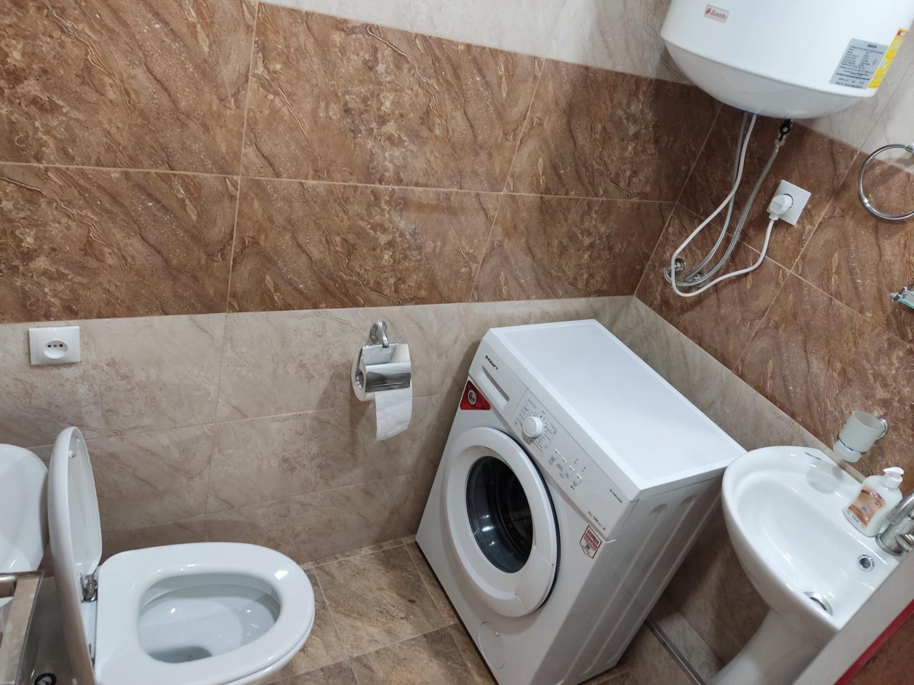 Beautiful studio on Khachatryan street