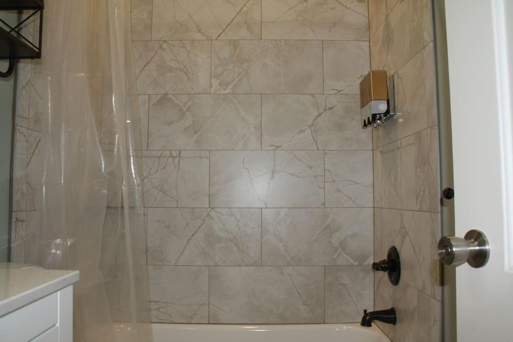 Cuckoos Nest - Property Image 27