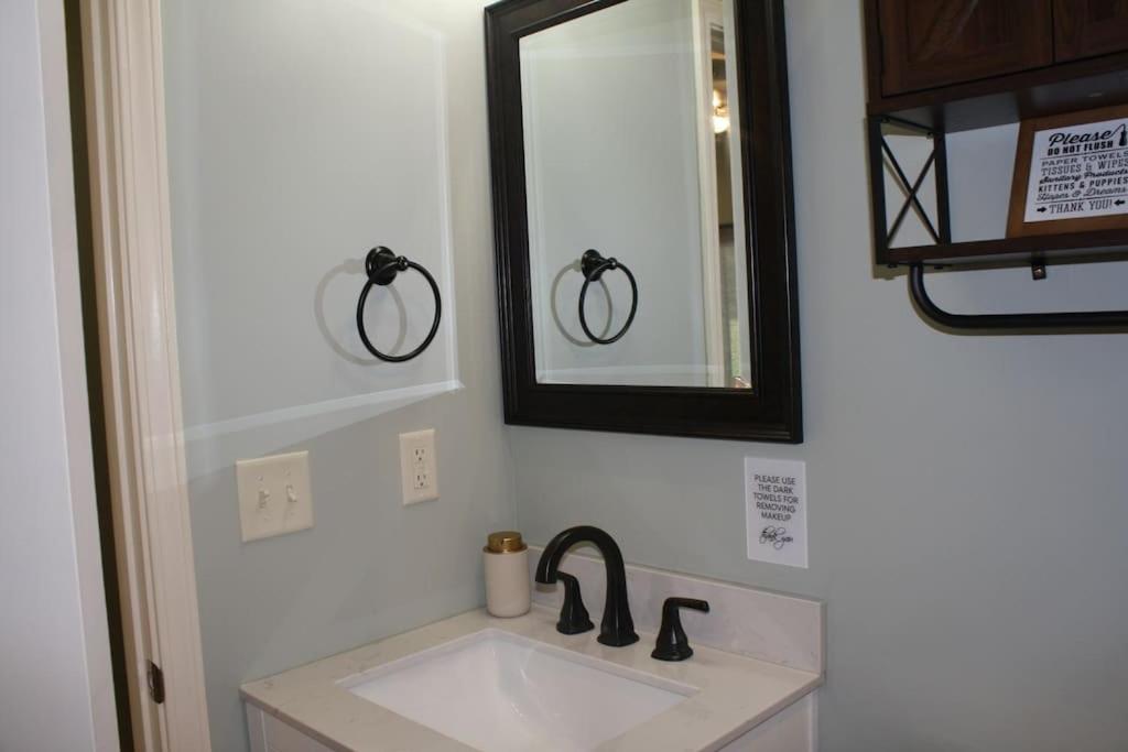 Cuckoos Nest - Property Image 4