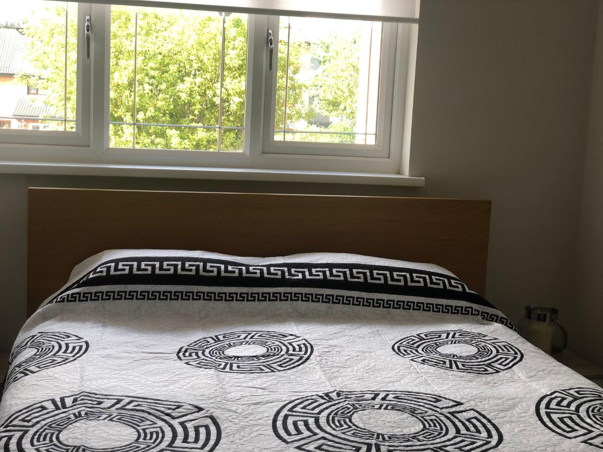 Cozy House with Free Parking & WiFi near Maryland Station view 4