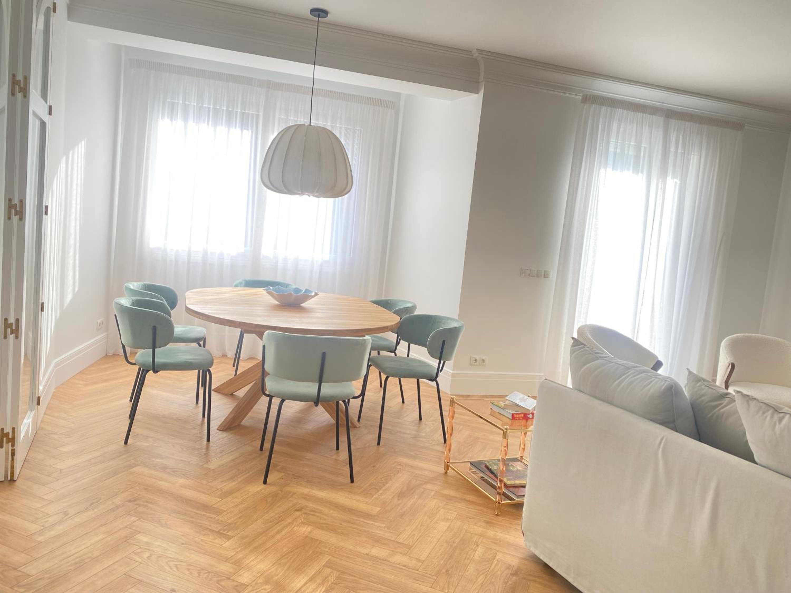 oh la life! at the top