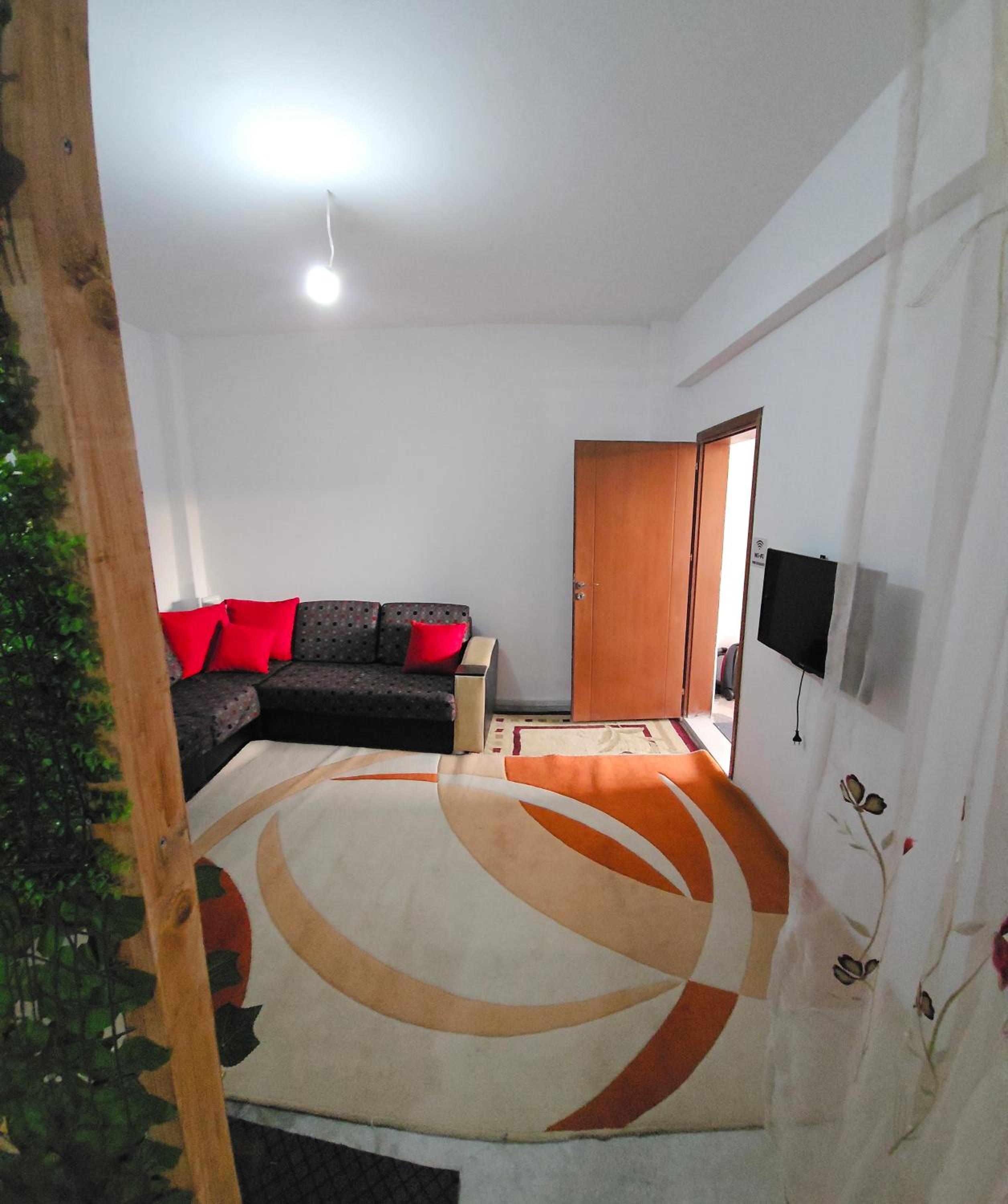 Stone House Hostel Elbasan