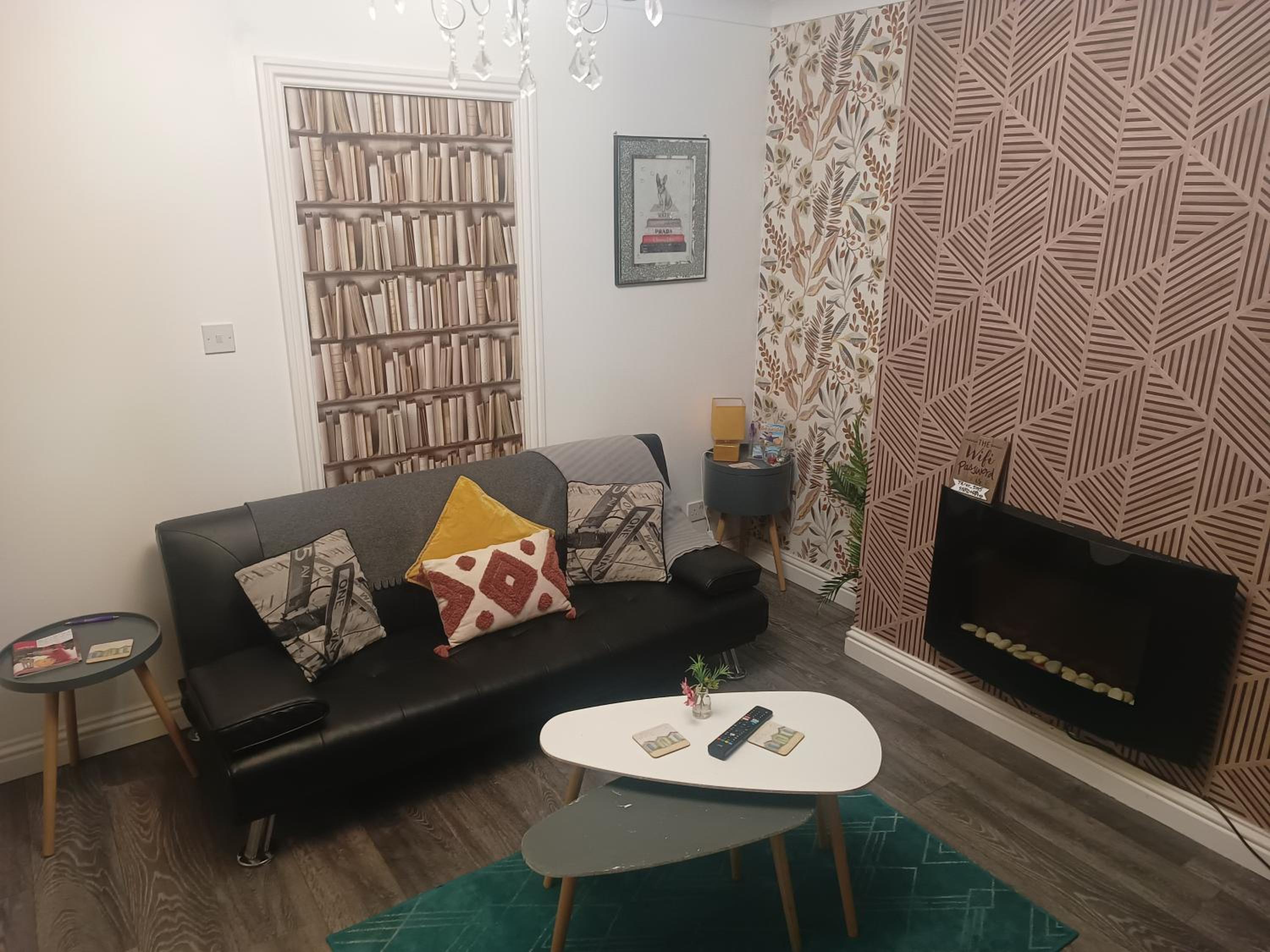 Pleasure beach apartment with garden view 2