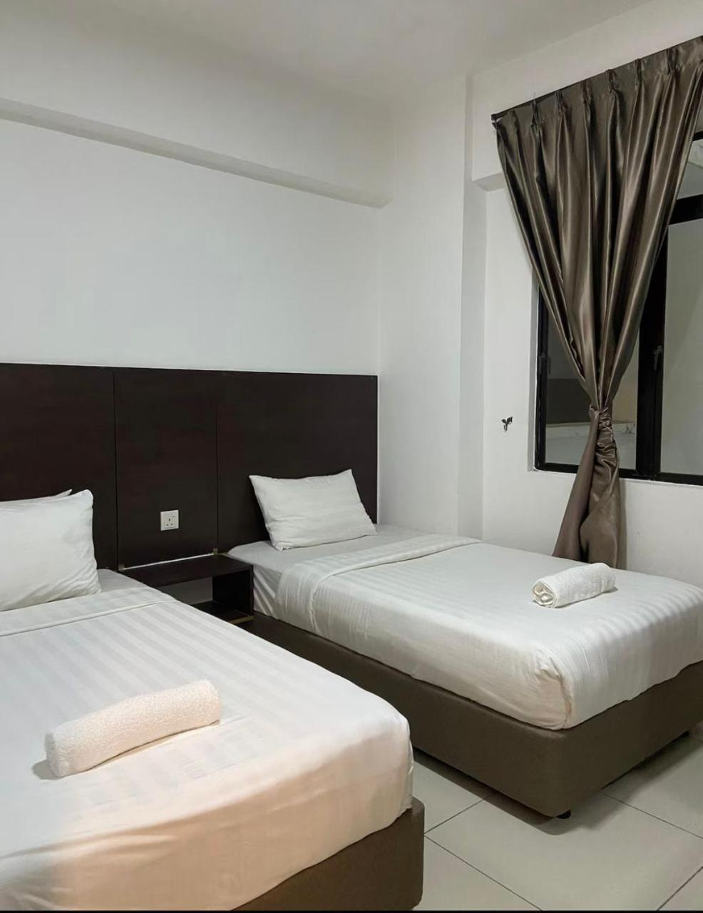 Marina Heights Apartment photo 3