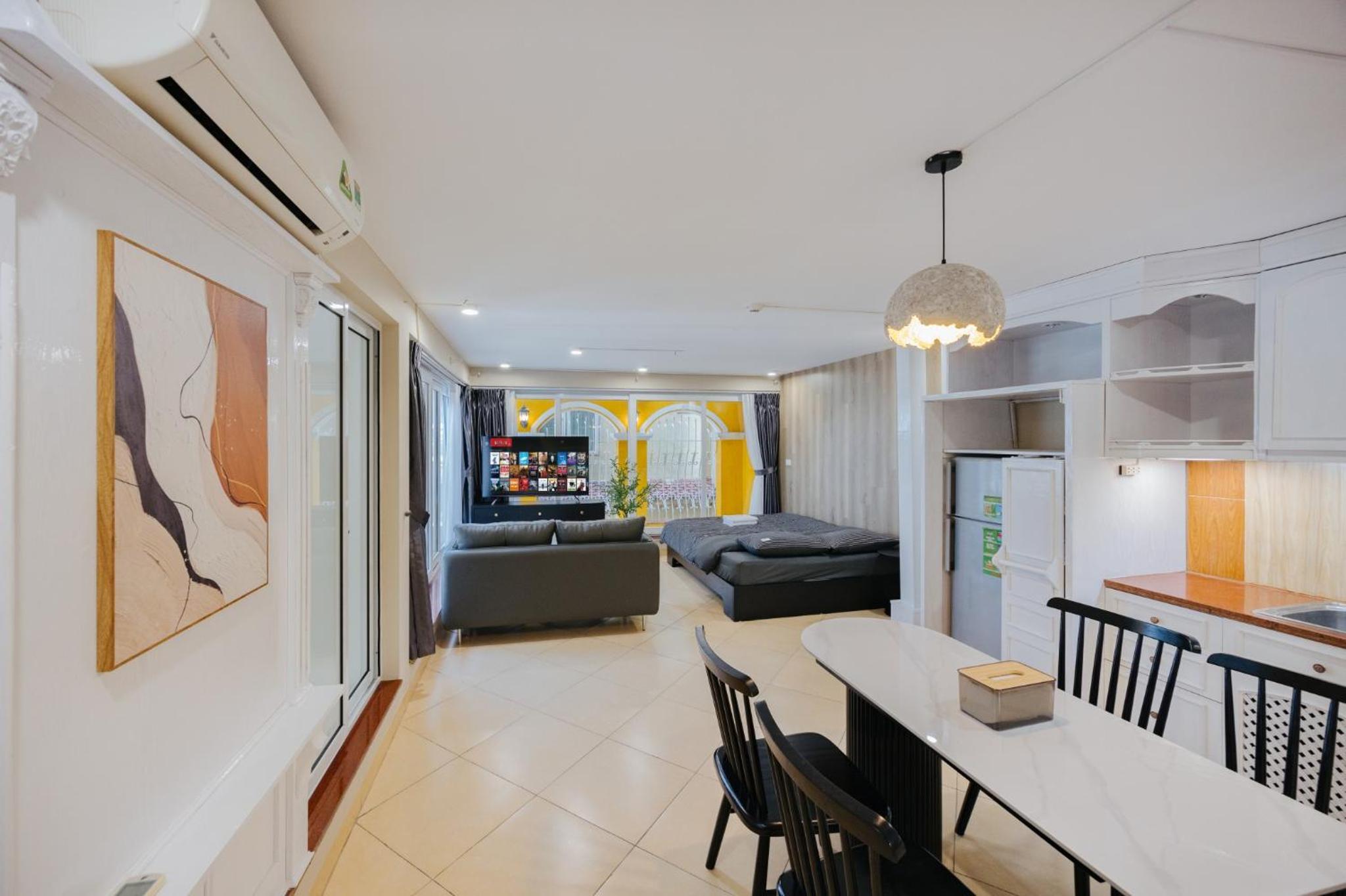 VietHOME-The Duplex 67-6pax-Lift Netflix-FREE Laundry