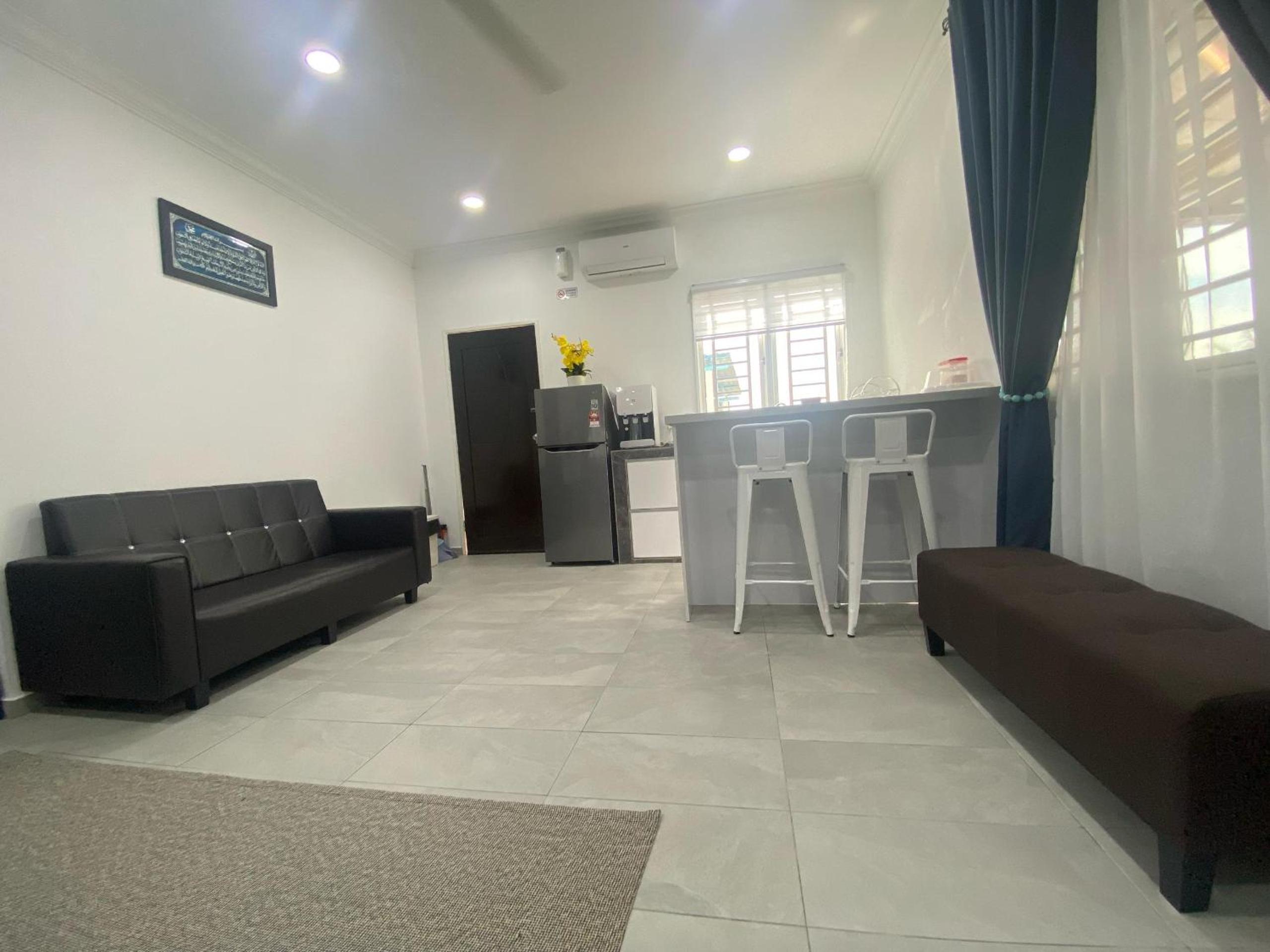 IDAMAN COTTAGE Sekinchan photo 6