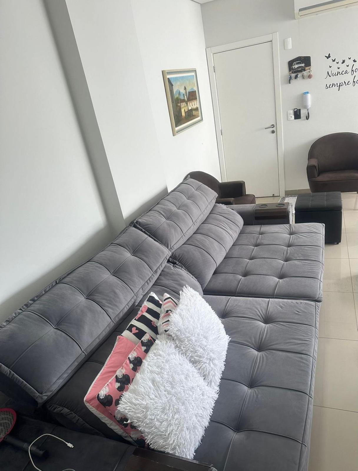 Apartamento com Piscina