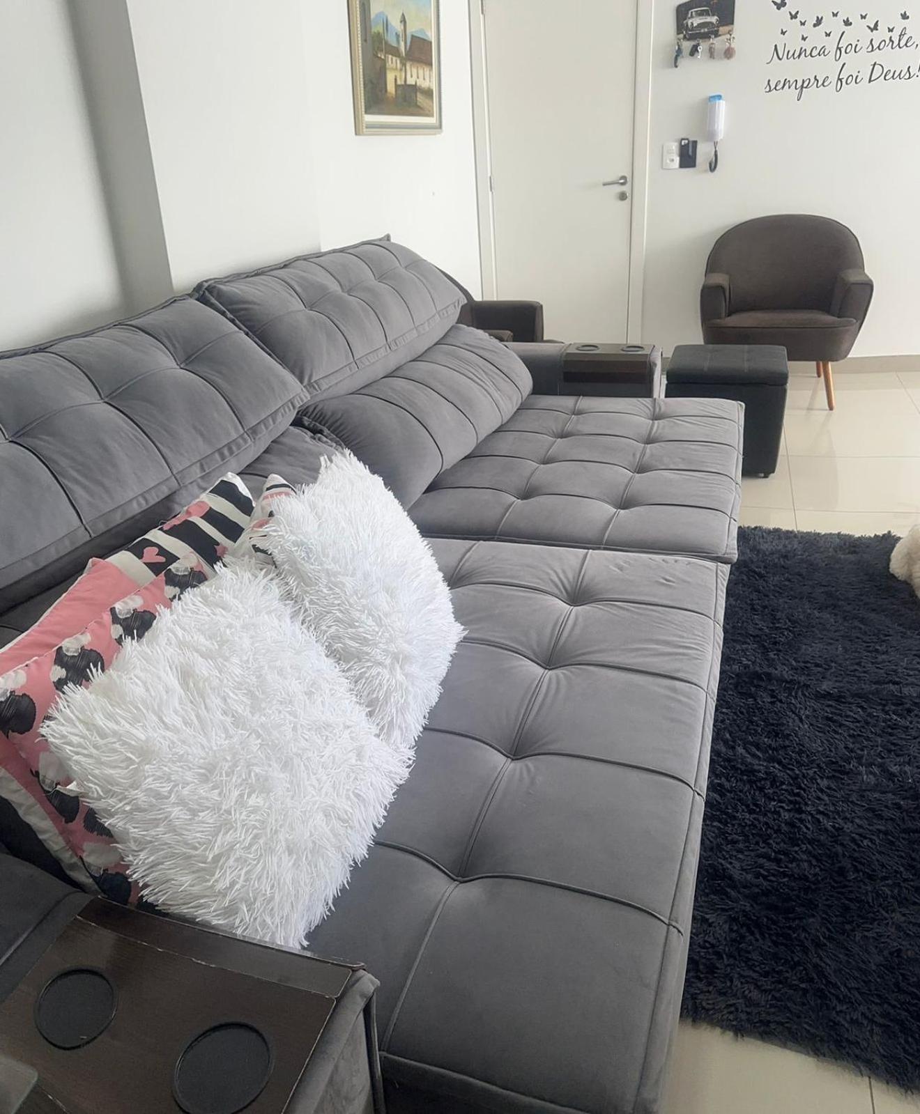 Apartamento com Piscina