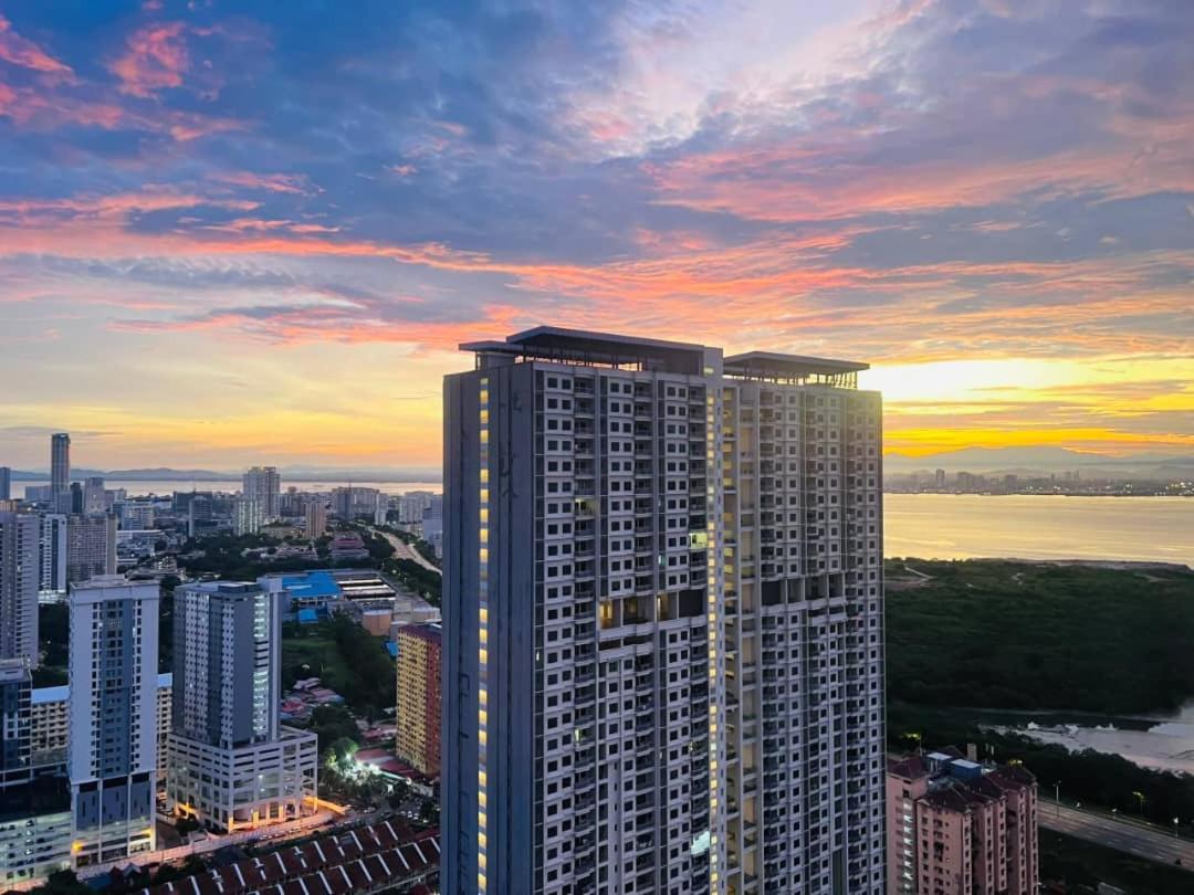 Urban Suites Skyline Georgetown Penang - Sea View & Georgetown View - Exclusive Stay photo 7